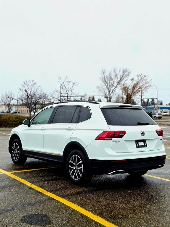 VW Tiguan * 4MOTION * CARFAX * БЕЗ ПЪРВОНАЧАЛНА ВНОСКА, снимка 13 - Автомобили и джипове - 52807832