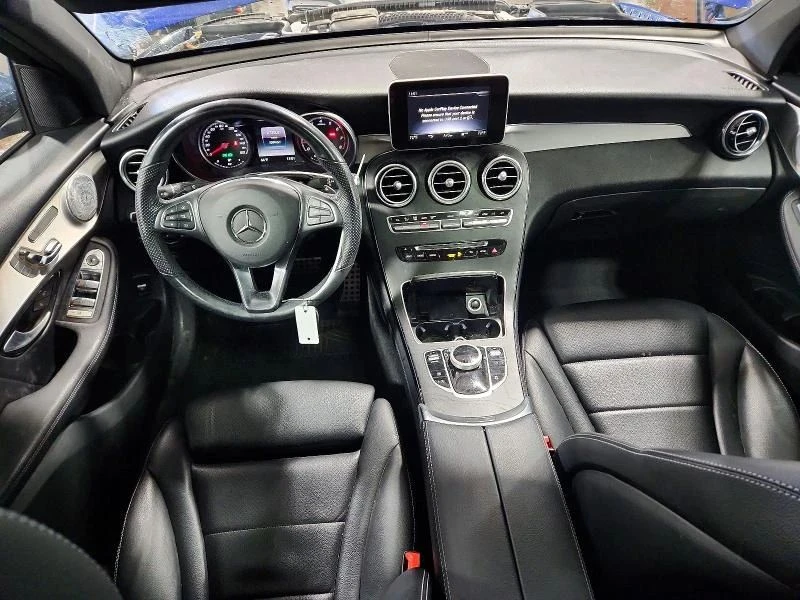 Mercedes-Benz GLC 300, снимка 10 - Автомобили и джипове - 56690423