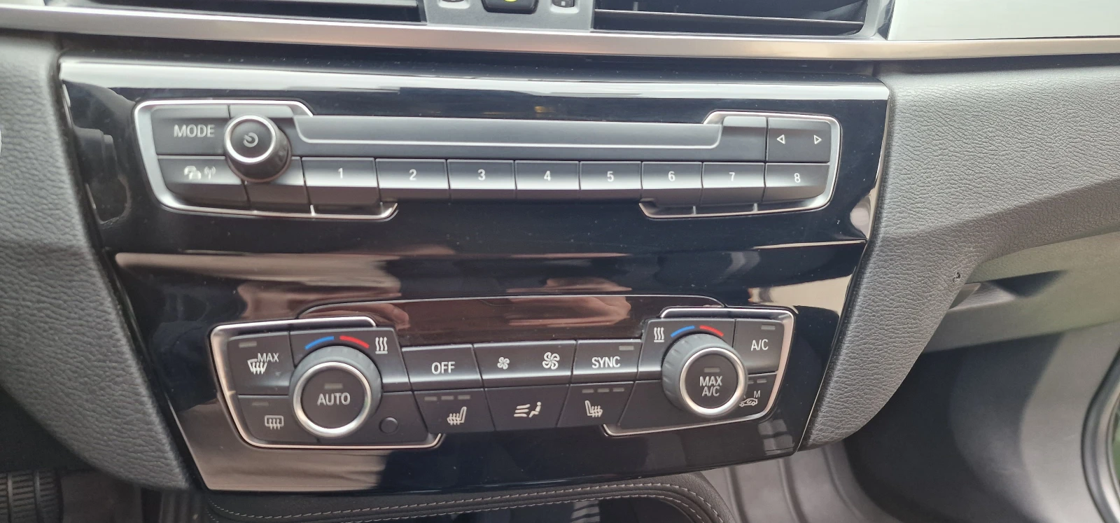 BMW X1 69 000KM 18i Бензин  - изображение 10