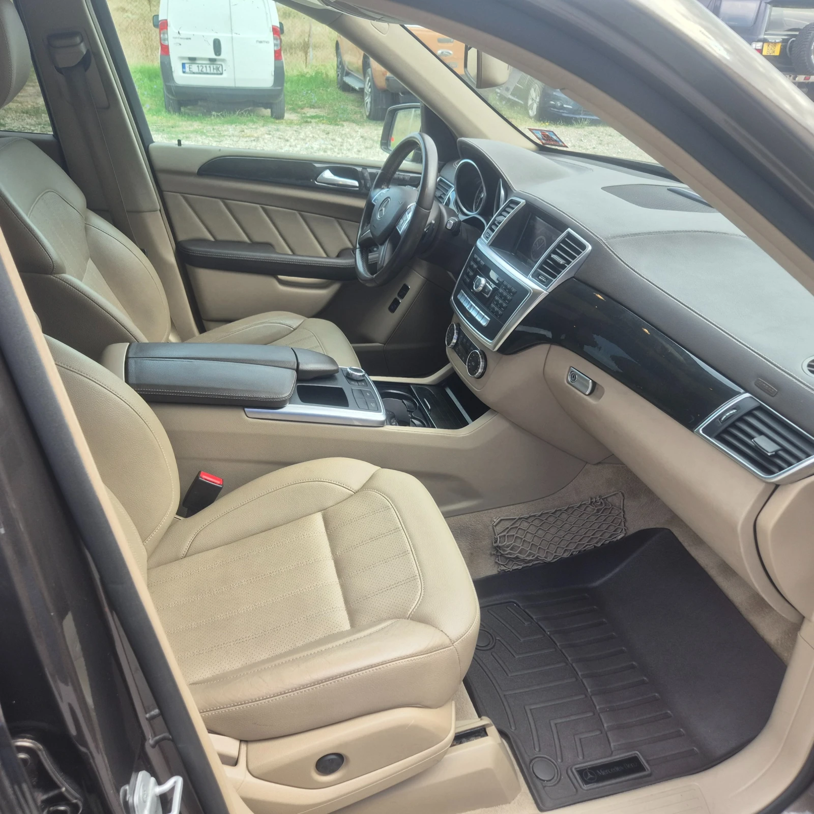 Mercedes-Benz GL 350 BLUETEC 4MATIC - изображение 7
