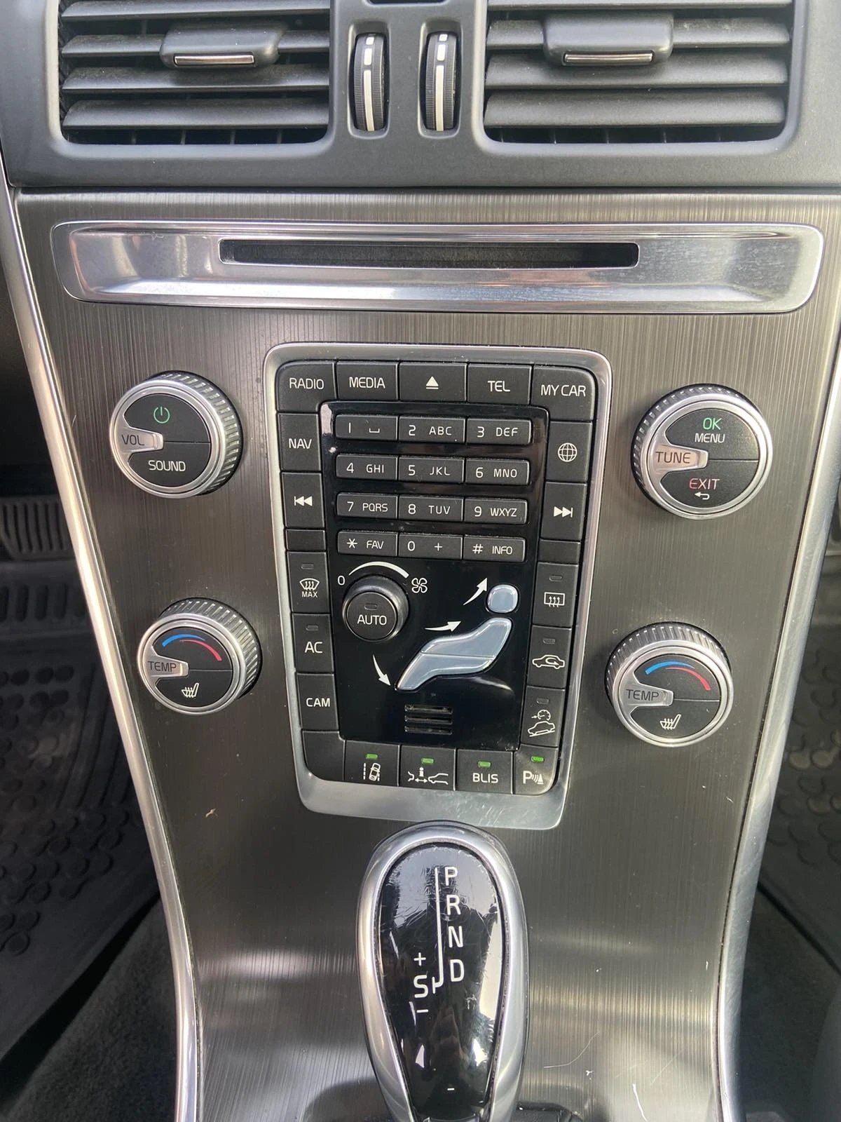 Volvo XC60 2.4 Summum | Mobile.bg   11