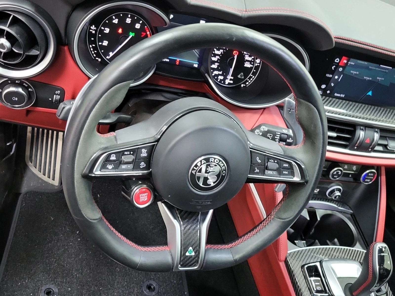 Alfa Romeo Stelvio QUADRIFOGLIO CARFAX АВТО КРЕДИТ  - изображение 9