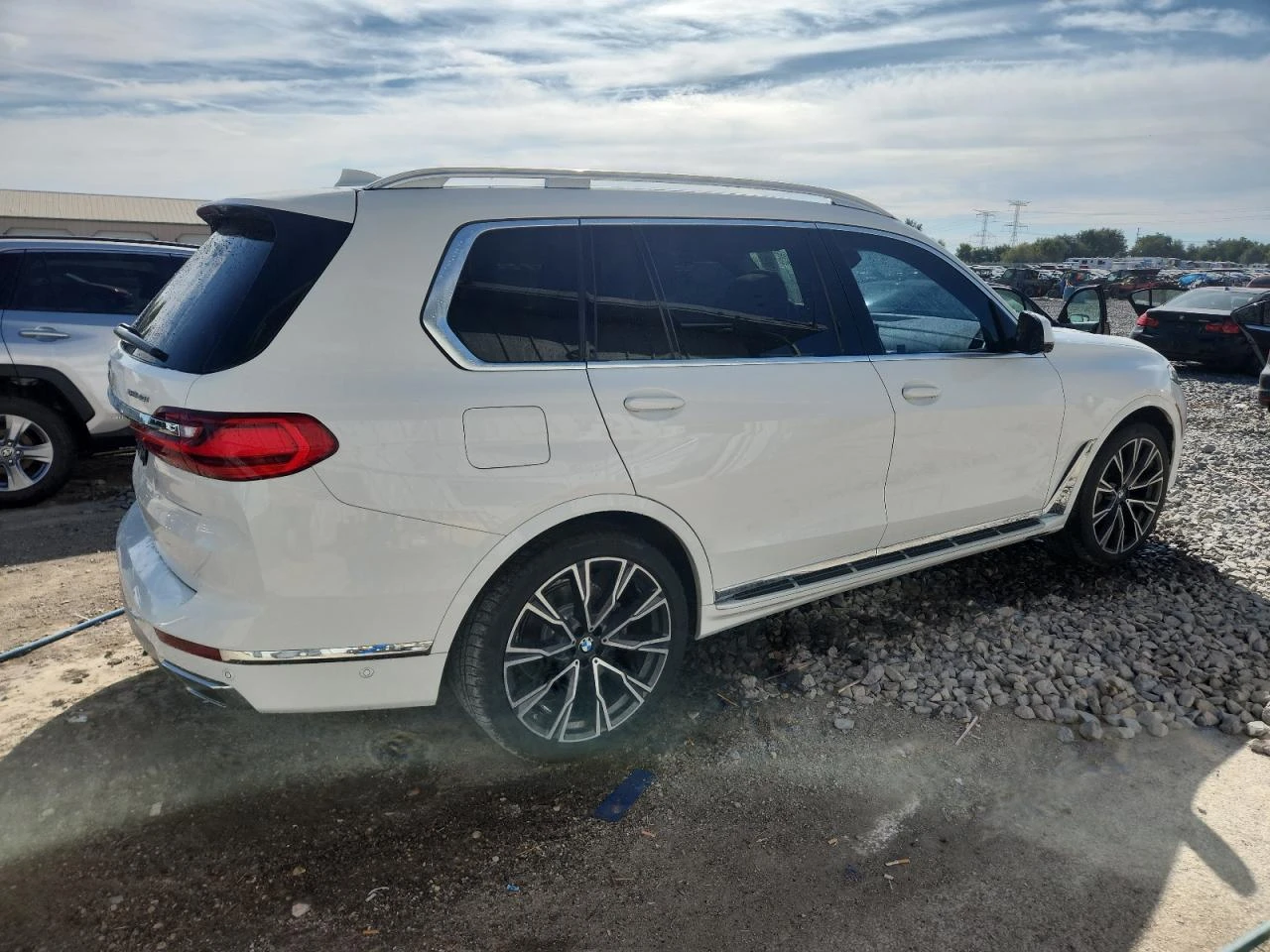 BMW X7 XDRIVE40I - изображение 3