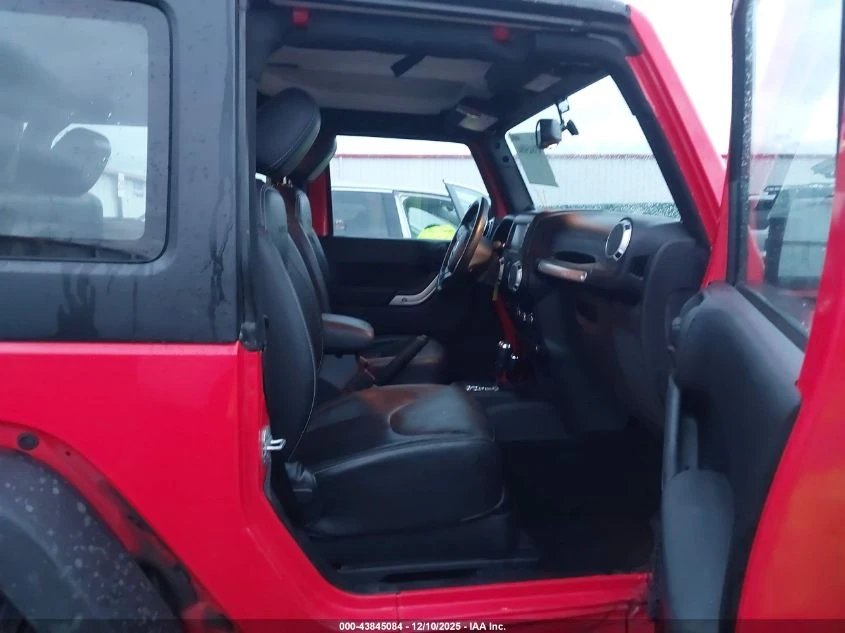 Jeep Wrangler 3.6L V-6 DOHC, VVT, 285HP 4X4 Drive | Mobile.bg � ����������� 12