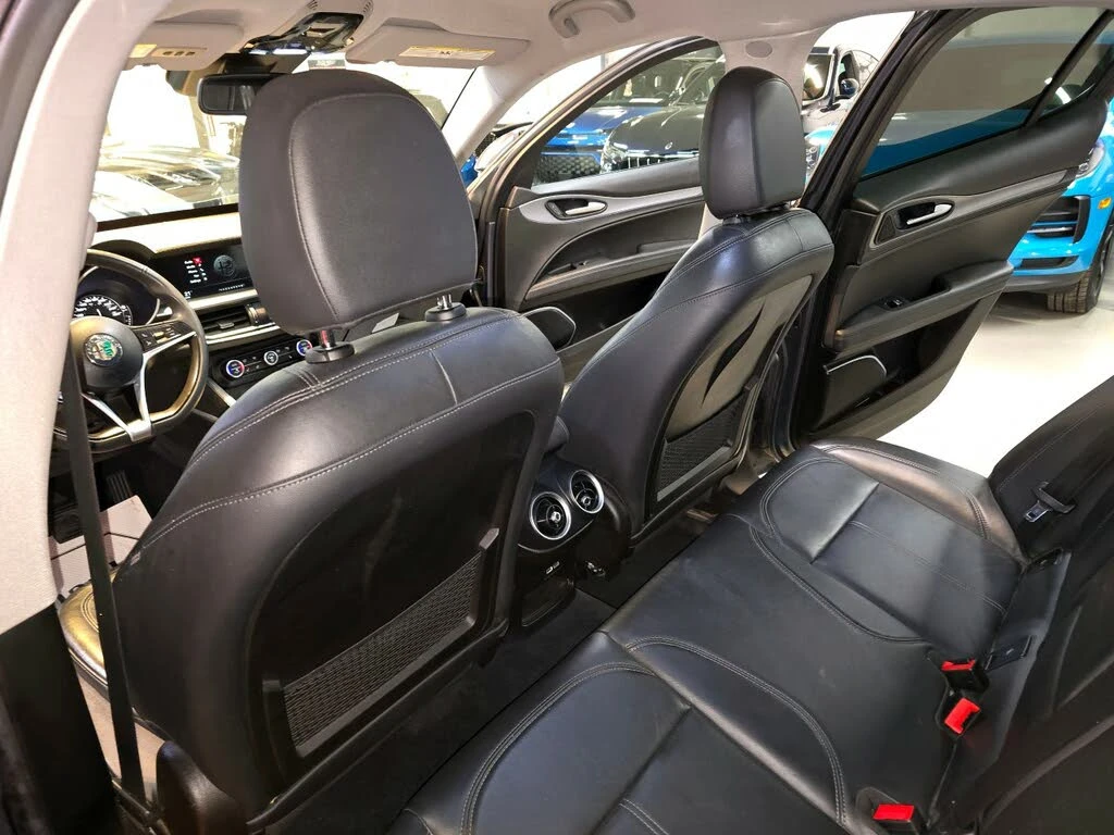 Alfa Romeo Stelvio 2018* Q4 | Mobile.bg � ����������� 16