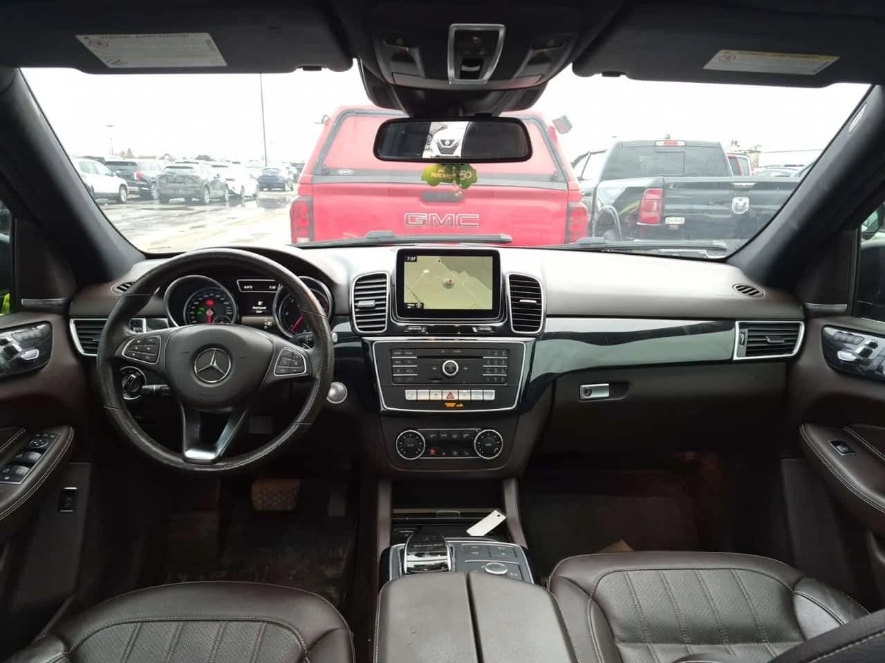 Mercedes-Benz GLE * 350D * CARFAX * ЦЕНА ДО БГ, снимка 6 - Автомобили и джипове - 53953740