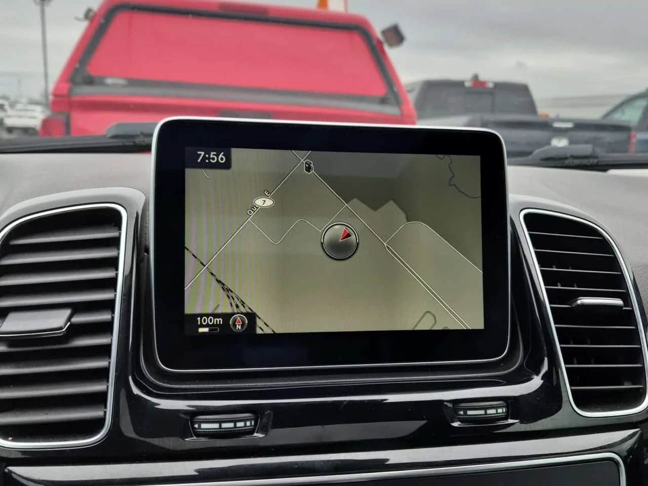 Mercedes-Benz GLE * 350D * CARFAX * ЦЕНА ДО БГ, снимка 8 - Автомобили и джипове - 53953740