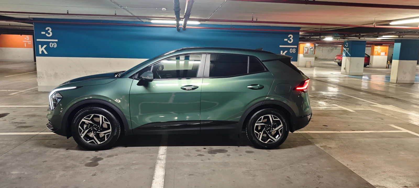 Kia Sportage 1.6D MHEV, снимка 4 - Автомобили и джипове - 53990969