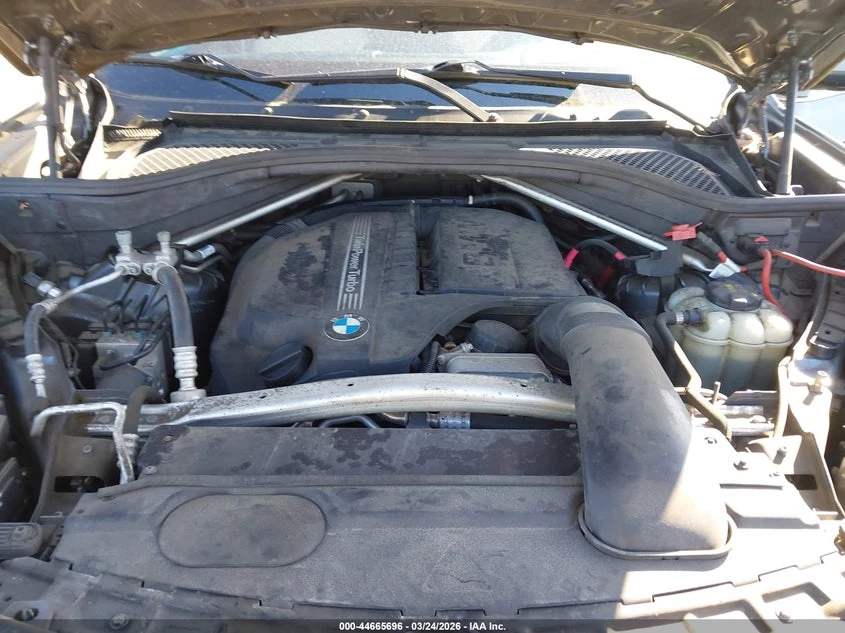 BMW X5 3.0l xDrive35I, снимка 10 - Автомобили и джипове - 54047271