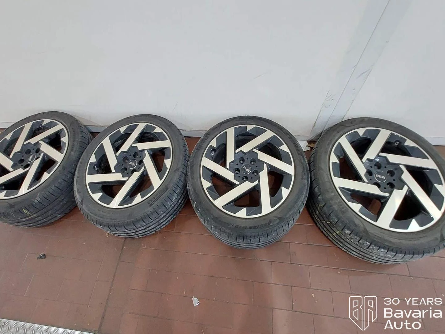 Mini Countryman SE ALL4 Automatic Favoured Trim, снимка 17 - Автомобили и джипове - 54428896