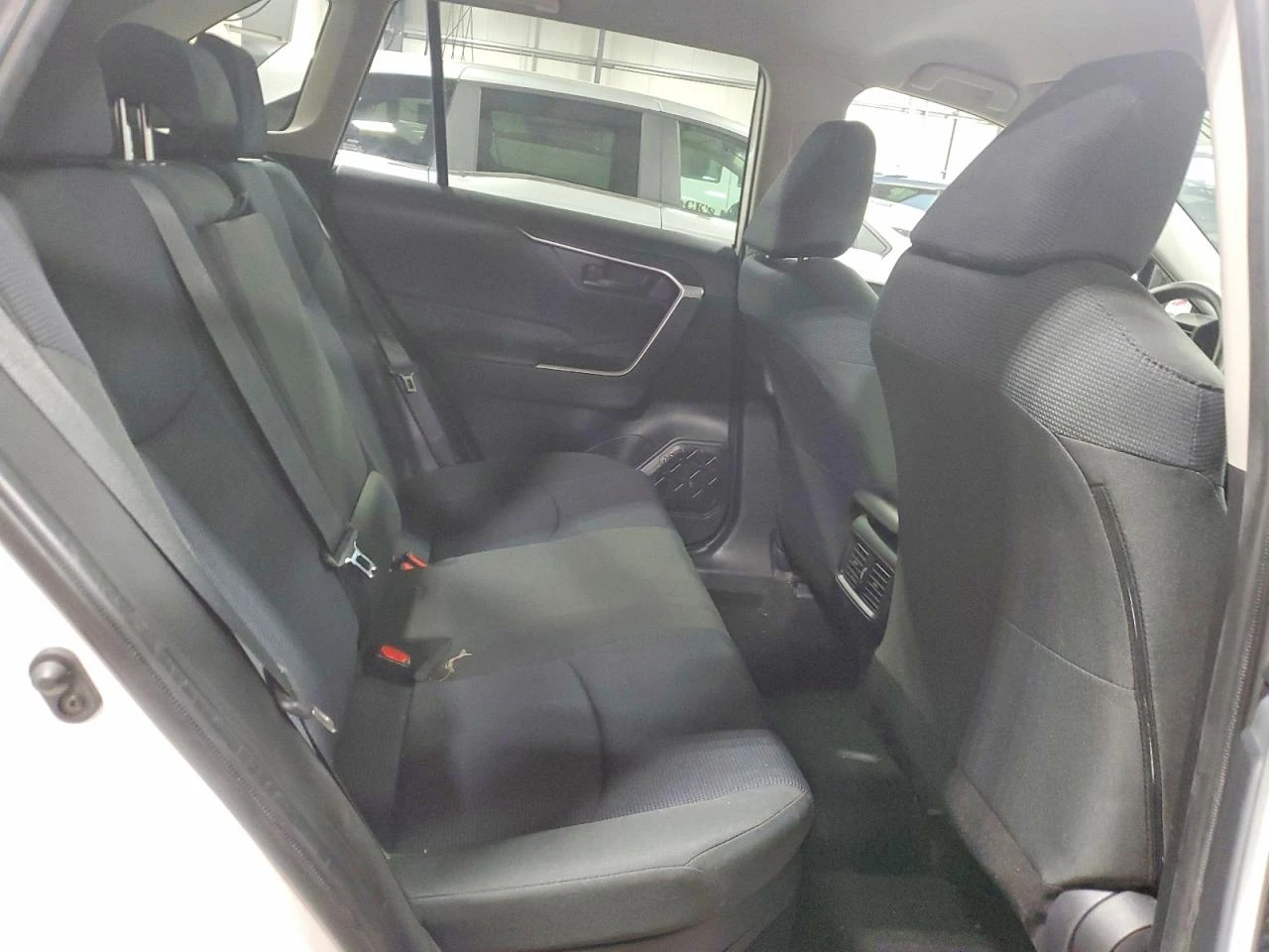 Toyota Rav4 2.5l Le, снимка 10 - Автомобили и джипове - 54731460