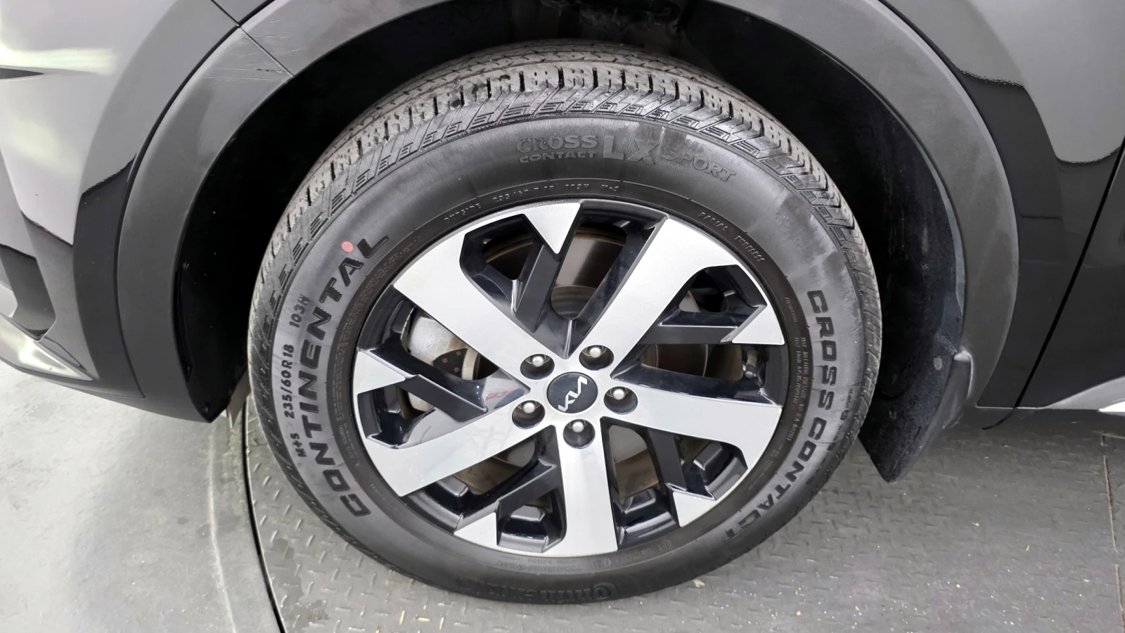 Kia Sorento * * 2.5T* * , снимка 8 - Автомобили и джипове - 54942196