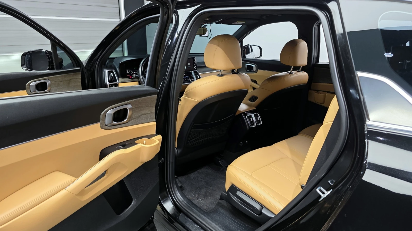 Kia Sorento * * 2.5T* * , снимка 12 - Автомобили и джипове - 54942196