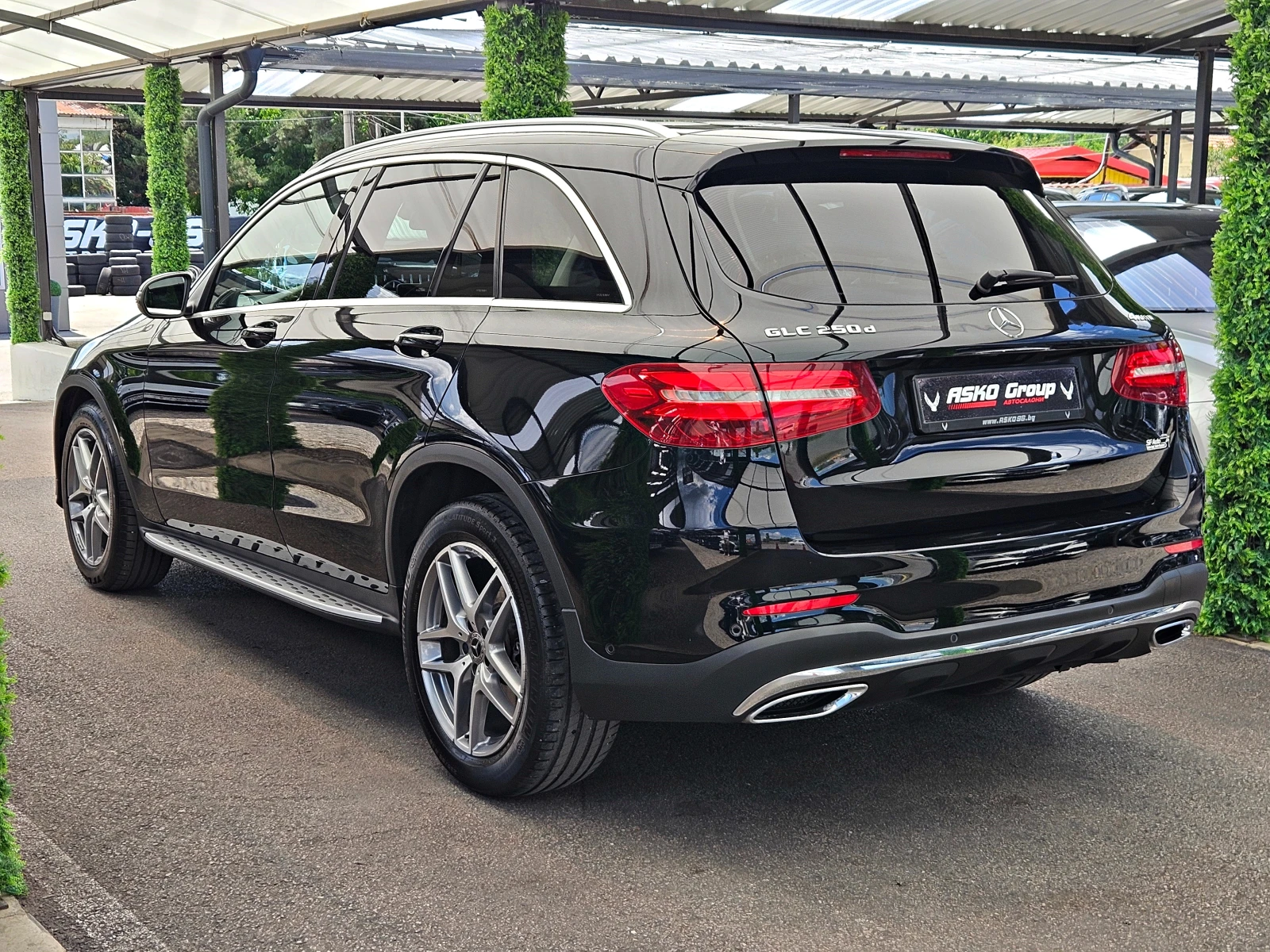 Mercedes-Benz GLC 250 AMG/GERMANY/CAMERA/ПОДГРЕВ/BURMESTER/AUTO HOLD/LIZ, снимка 7 - Автомобили и джипове - 54960743