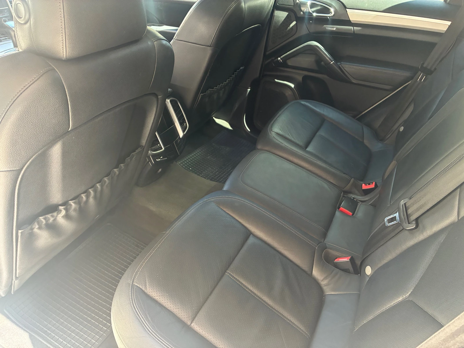 Porsche Cayenne КРАЙНА ЦЕНА* , снимка 11 - Автомобили и джипове - 55038911