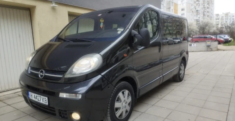 Opel Vivaro, снимка 7 - Бусове и автобуси - 49030192