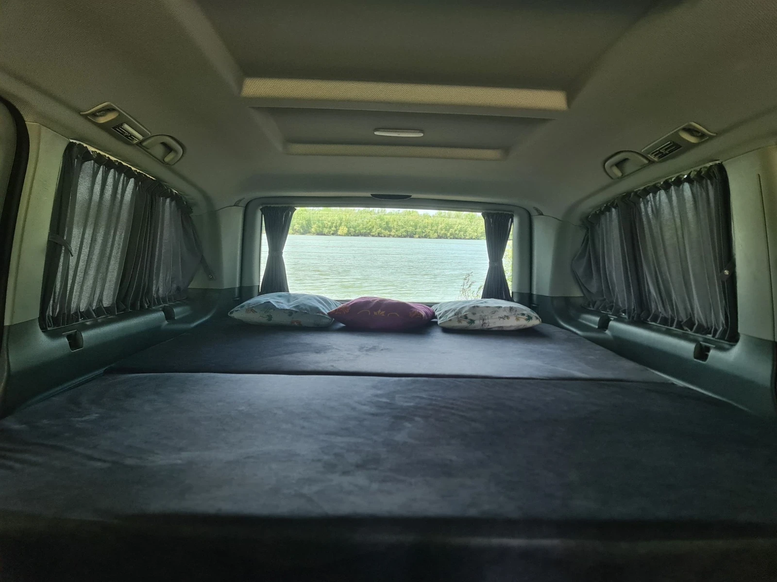 Mercedes-Benz Vito, снимка 13 - Бусове и автобуси - 54317775