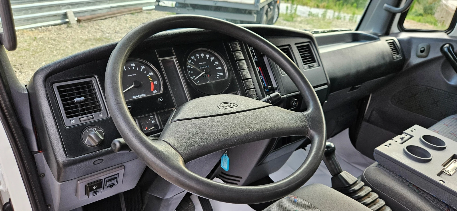 Nissan Atleon 3, 0Di-110k* * * -*  | Mobile.bg   12