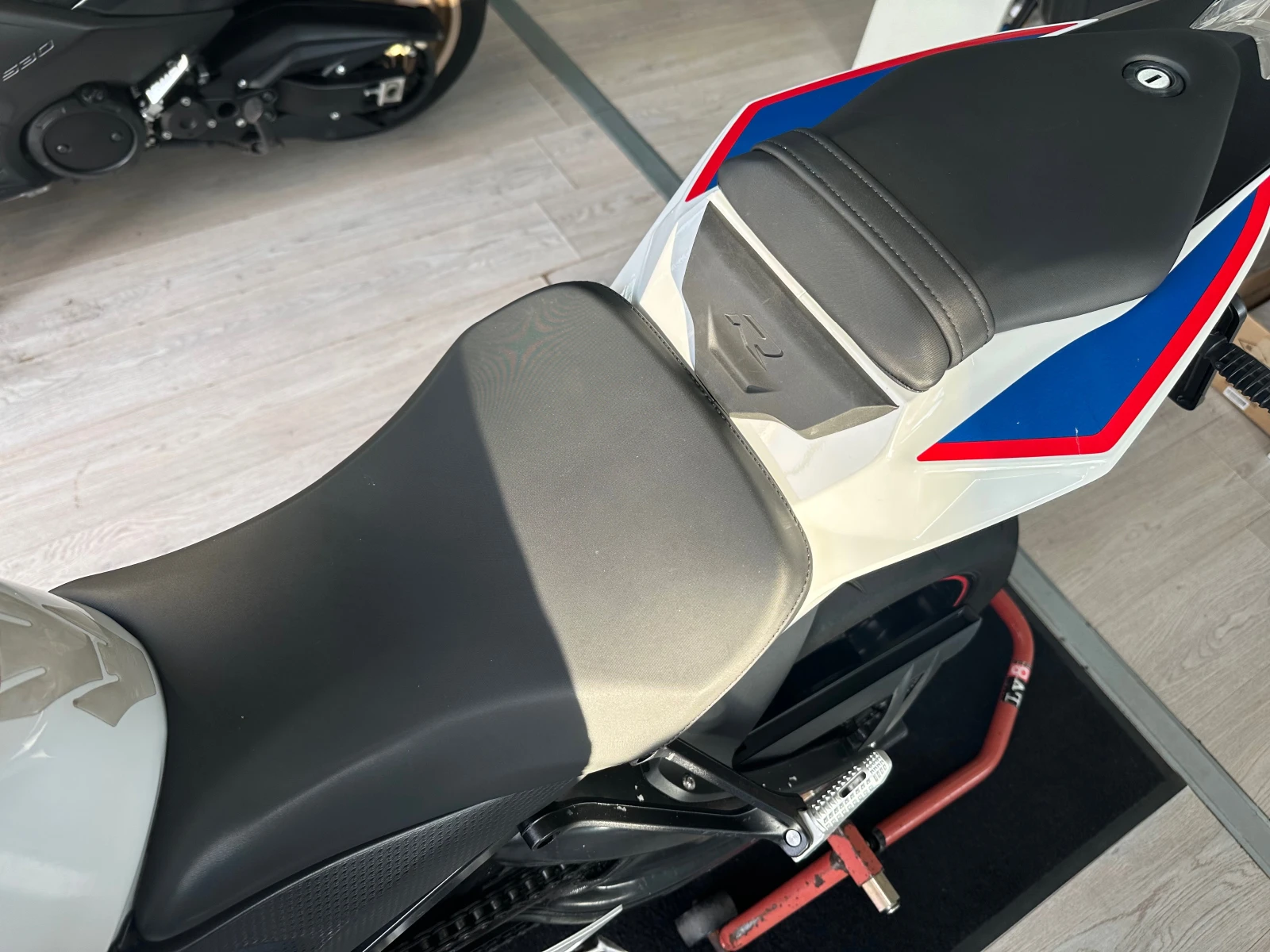 BMW S 1000R  - изображение 4