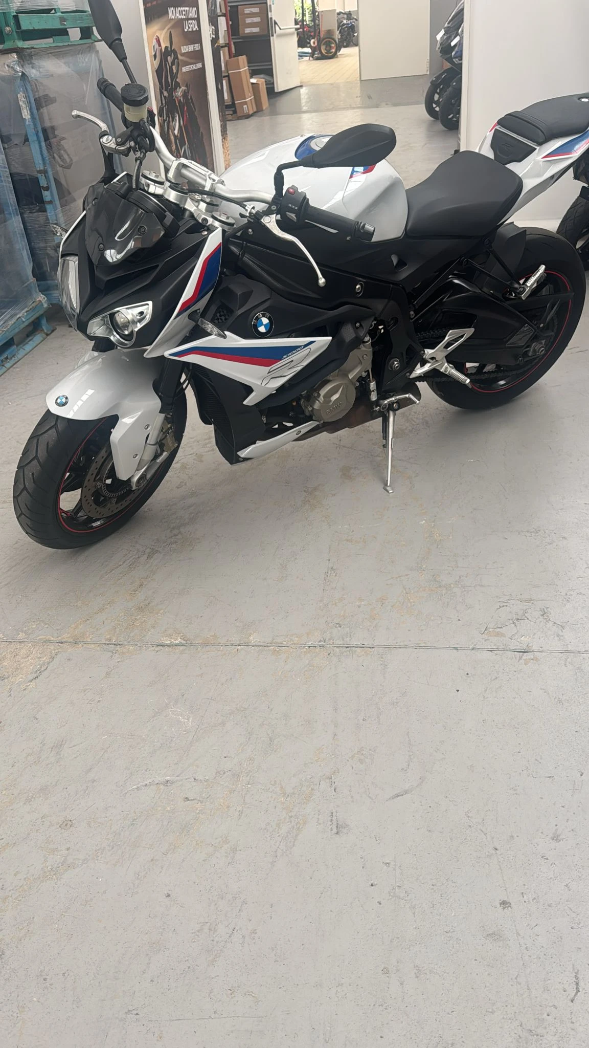 BMW S 1000R  | Mobile.bg   16