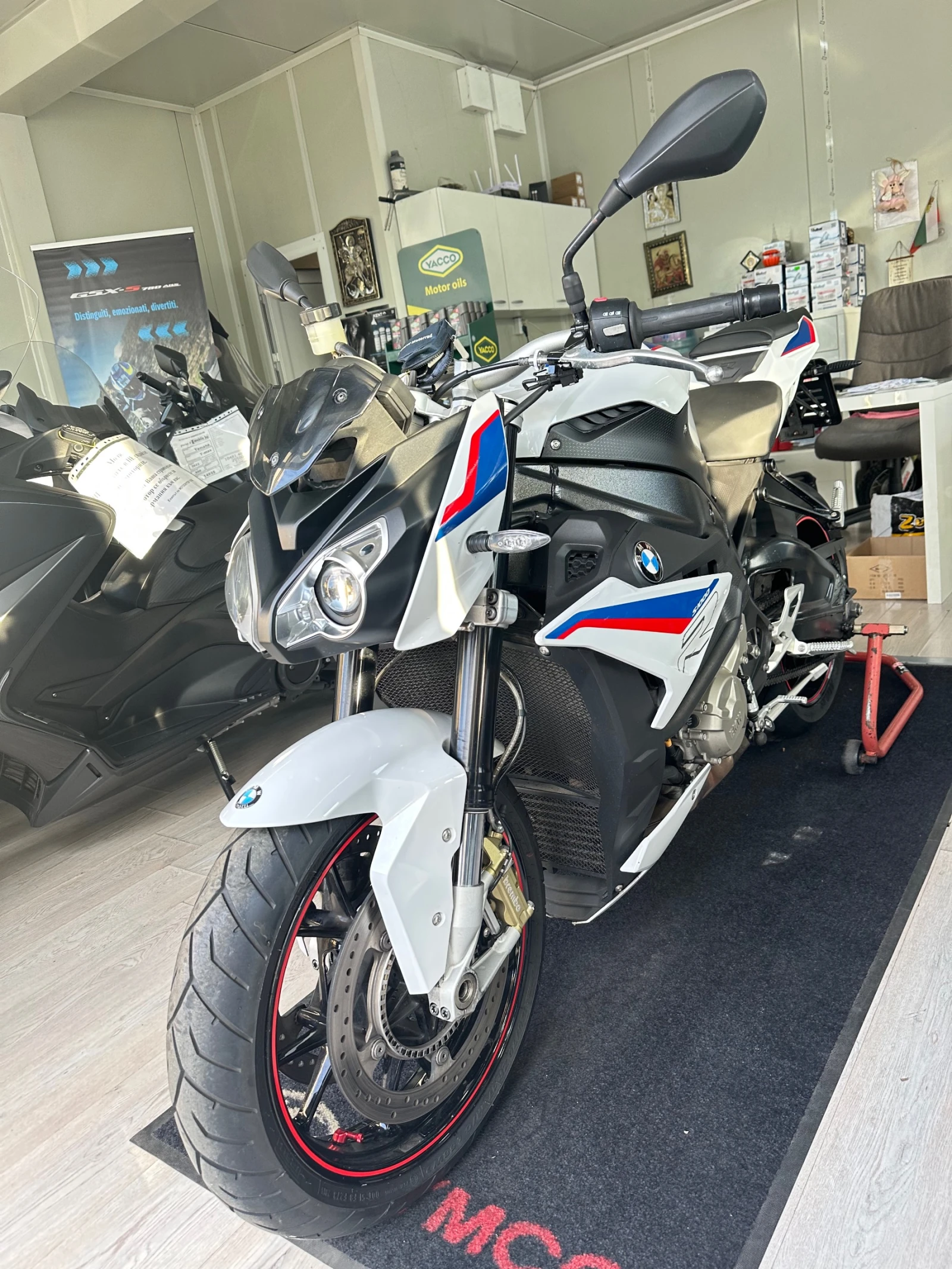 BMW S 1000R  - изображение 6