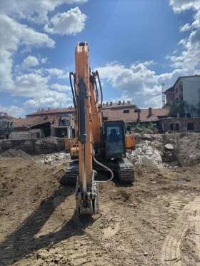 Багер Hyundai HX220L, снимка 5