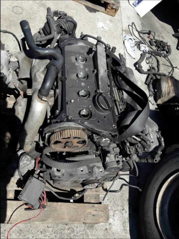 Двигател за Audi A3, снимка 1 - Части - 18108176
