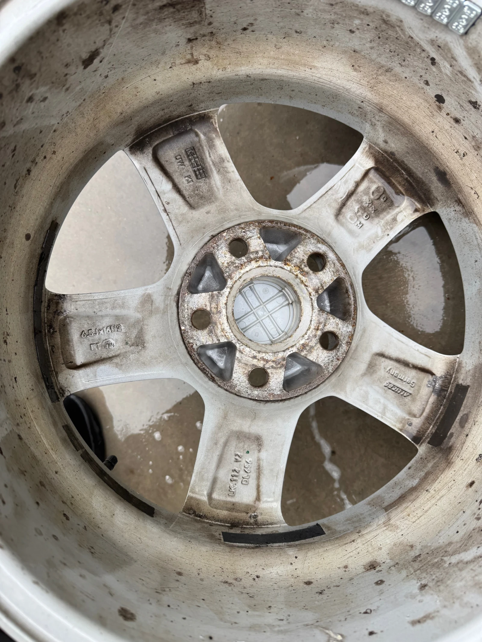 ���� � ������ 205/55R16 �� VW | Mobile.bg � ����������� 8