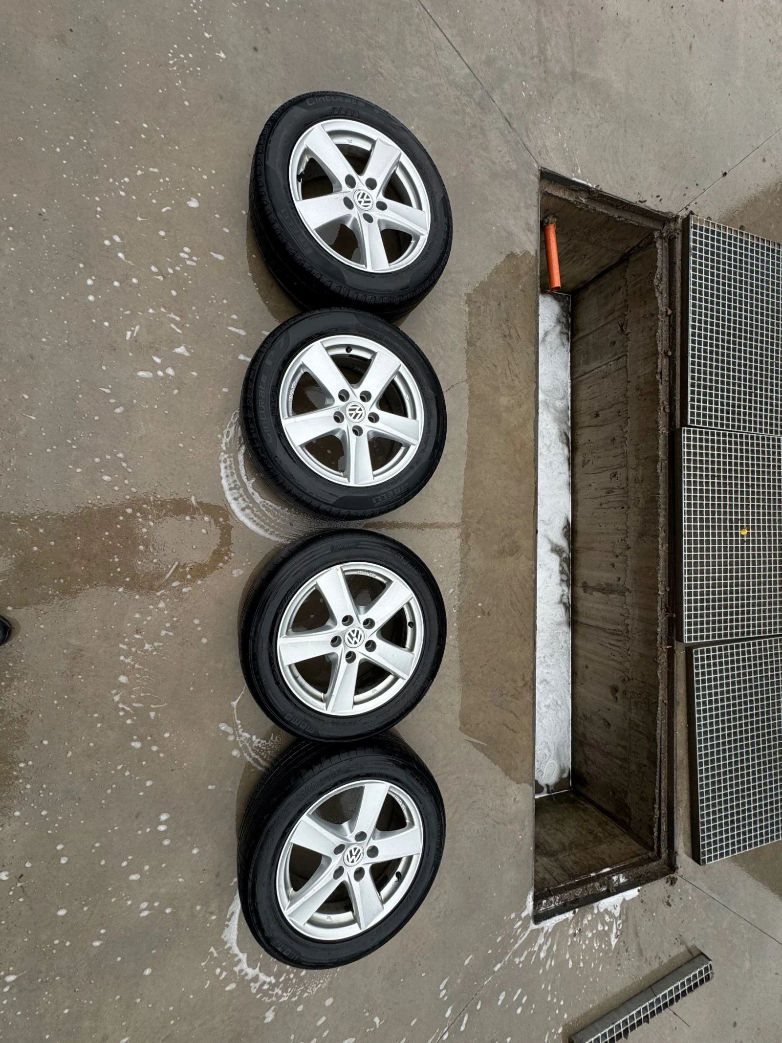 ���� � ������ 205/55R16 �� VW | Mobile.bg � ����������� 1