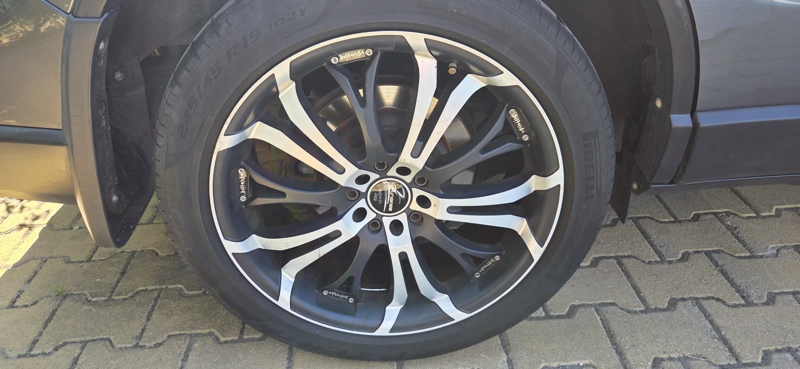 Гуми с джанти Pirelli 245/45R19