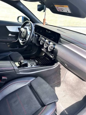 Mercedes-Benz CLA 200, снимка 9