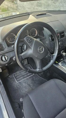 Mercedes-Benz C 220, снимка 8