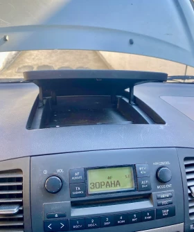 Toyota Corolla verso Van, снимка 4