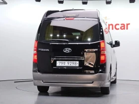 Hyundai Starex 2.5 Automatic, снимка 4