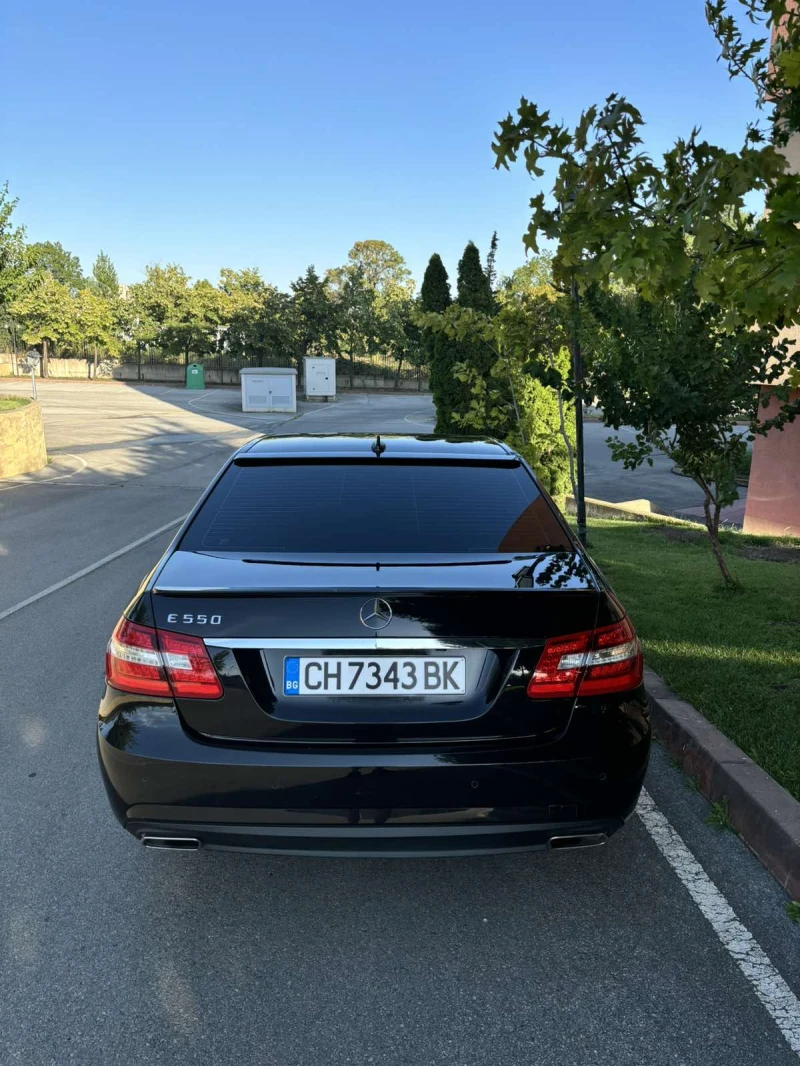 Mercedes-Benz E 500 AMG/Distronic/Масаж/Обдухване/ГАЗ, снимка 7 - Автомобили и джипове - 47341153