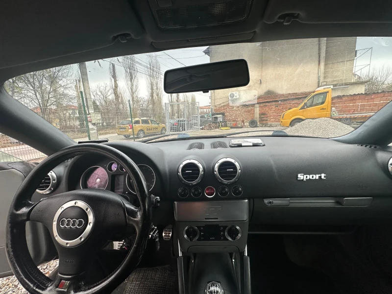 Audi Tt 1.8T 180, снимка 6 - Автомобили и джипове - 48224607