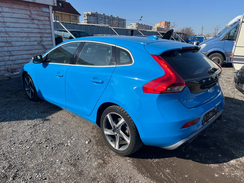 Volvo V40  1.6D/D2/115k.c/6ск/R DESIGN/, снимка 4 - Автомобили и джипове - 48922177