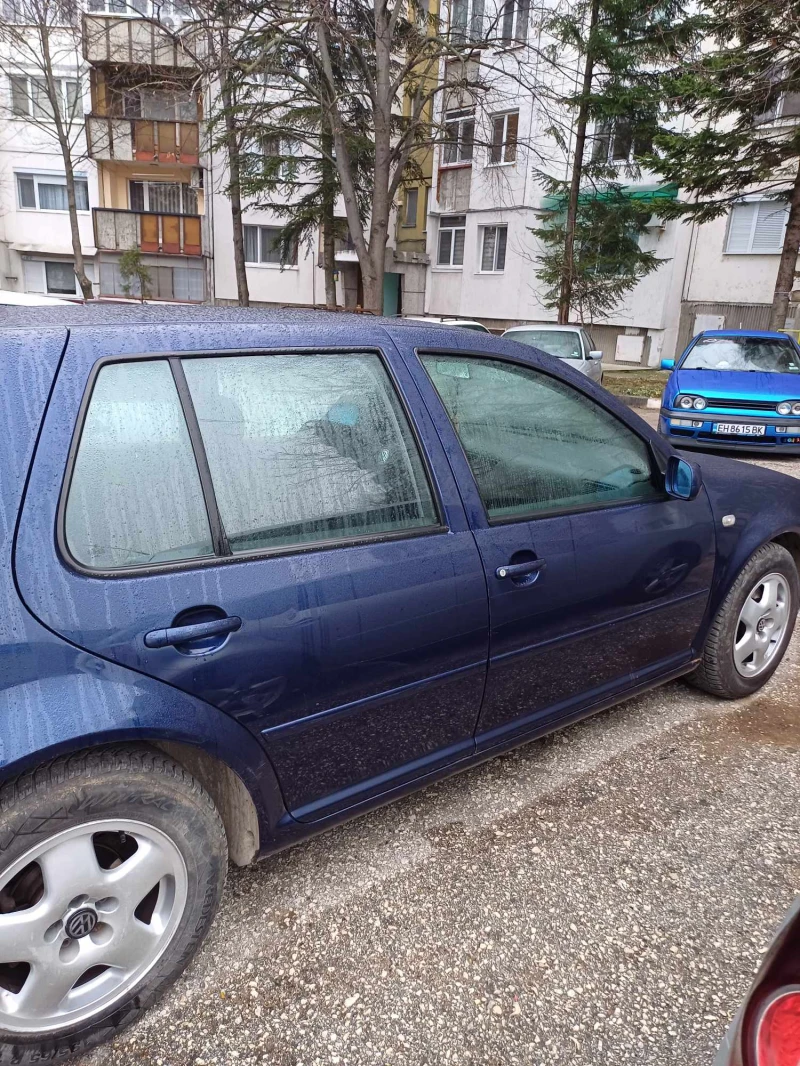 VW Golf, снимка 3 - Автомобили и джипове - 48997626