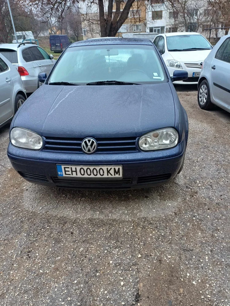 VW Golf, снимка 1 - Автомобили и джипове - 48997626