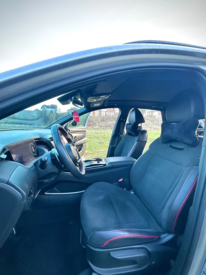 Hyundai Tucson PLUG IN HYBRID* 4x4* PANORAMA* KEYLES, снимка 15 - Автомобили и джипове - 52542945