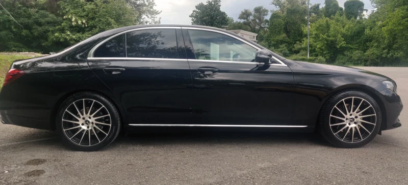 Mercedes-Benz E 350 Avantgarde Autom. Hybrid, снимка 3 - Автомобили и джипове - 52449460