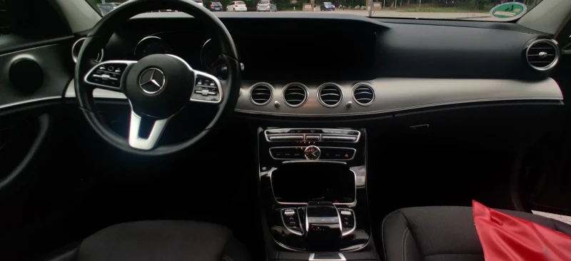 Mercedes-Benz E 350 Avantgarde Autom. Hybrid, снимка 13 - Автомобили и джипове - 52449460