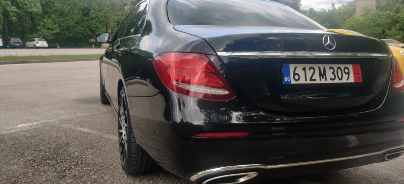 Mercedes-Benz E 350 Avantgarde Autom. Hybrid, снимка 9 - Автомобили и джипове - 52449460