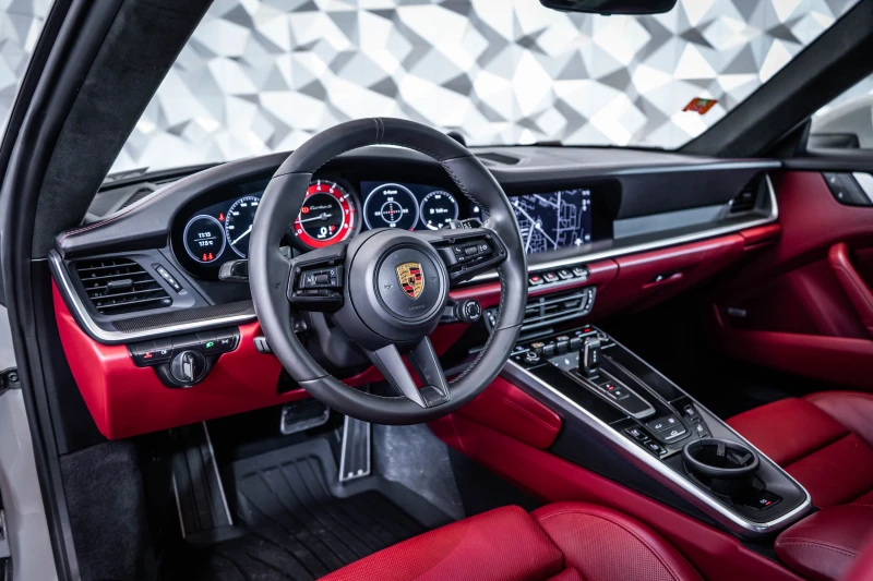 Porsche 911 Turbo S* Lift* SportChrono* Pano* Bose, снимка 8 - Автомобили и джипове - 50767304