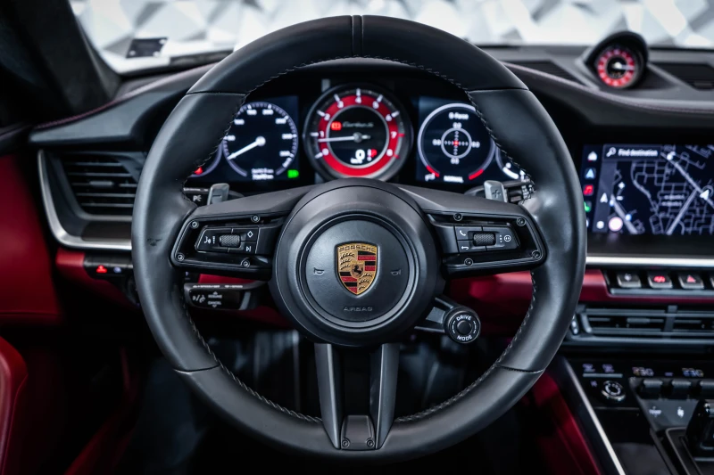 Porsche 911 Turbo S* Lift* SportChrono* Pano* Bose, снимка 10 - Автомобили и джипове - 50767304