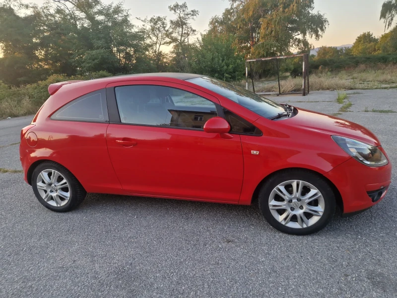 Opel Corsa 1.2 газ/бензин, снимка 10 - Автомобили и джипове - 51543626