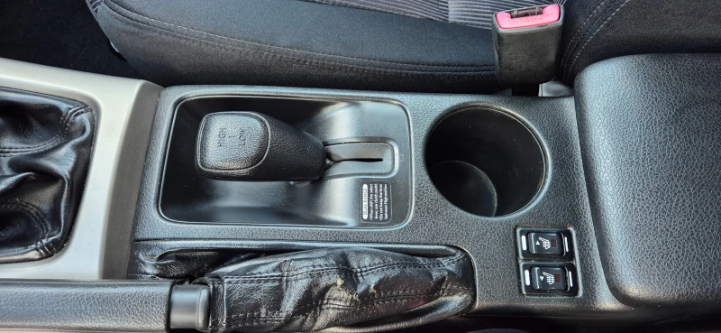 Subaru Forester 2.0i Bi-Fuel, снимка 9 - Автомобили и джипове - 52080358