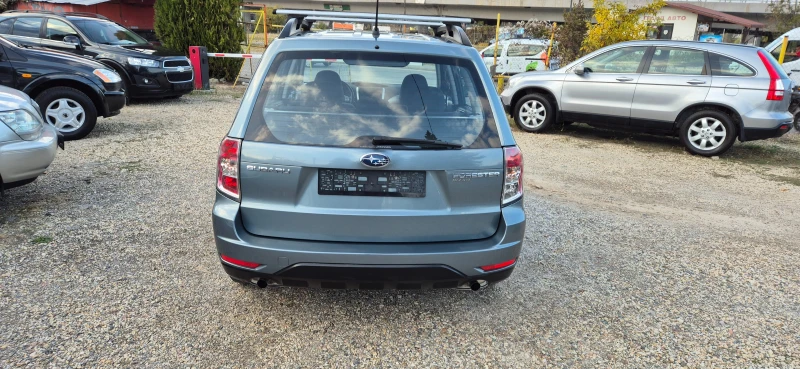 Subaru Forester 2.0i Bi-Fuel, снимка 5 - Автомобили и джипове - 52080358