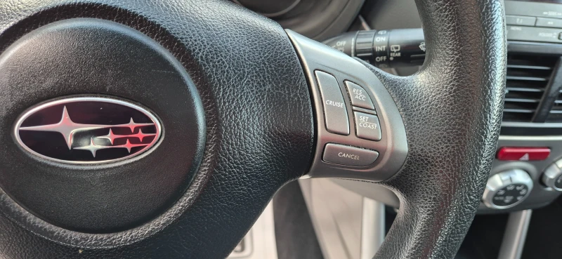 Subaru Forester 2.0i Bi-Fuel, снимка 10 - Автомобили и джипове - 52080358