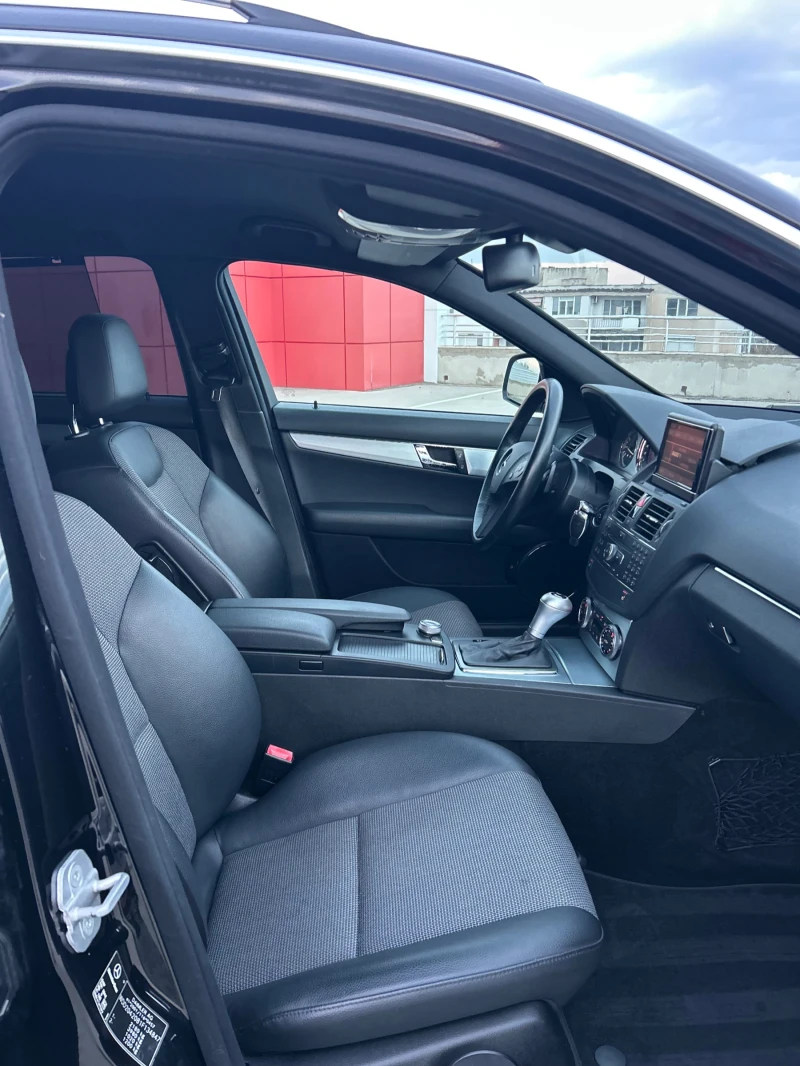 Mercedes-Benz C 220 CDI // AMG PACK // 646 , снимка 14 - Автомобили и джипове - 52588680